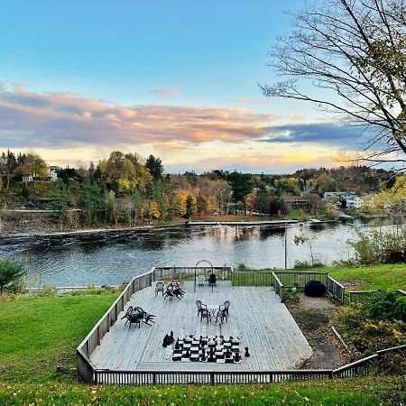 Inn At The Falls Bracebridge Eksteriør billede